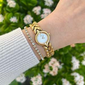 Seiko Golden Leaf Bracelet Women’s Watch