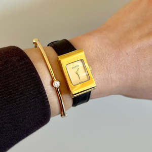 Gucci Gold Scroll Case Women's Watch
