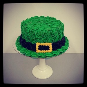 St. Patricks Cakes - The Girl on the Swing