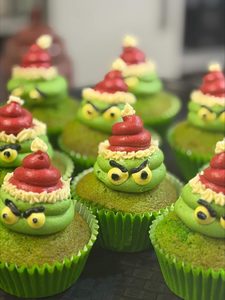 Products: Christmas Grinch Cupcakes - The Girl on the Swing