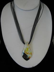 White Glass Drop Necklace – Glass Room