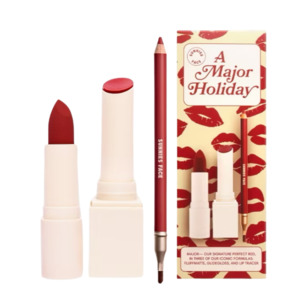 Preorder: The Sunnies Face A Major Holiday Lip Kit + Mystery Gift
