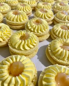 Macarons: Summer Fruits Box