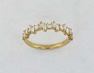 Ladies: Diamond 18ct Yellow Gold Ring