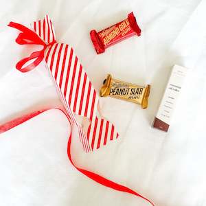 All: Revive Perfume Christmas Cracker