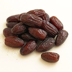 Dried Fruits: Organic Deglet Nour Dates - Pitted