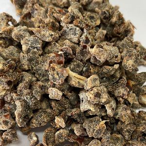 Dried Fruits: Dates Chopped