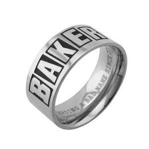 Jewellery: Baker Band Ring / Silver