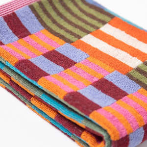 New Foekje Fleur Towels: Bath Towel #81 Tulip Quilt