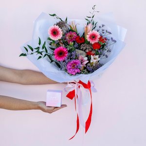 Valentines Day: Bloomin' Bundle