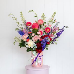 Pretty Petaly Things: Love Spell Vase Arrangement (Valentines day)