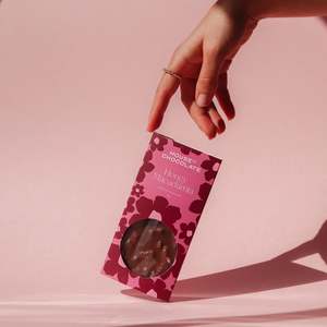 All: House of Chocolate Honey Macadamia Milk Chocolate Bar