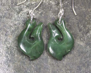 Earrings: NZ Greenstone Matau Earrings (BN152) Hapopo Pounamu