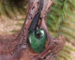 Pounamu Hei Matau Whale Tails: NZ Greenstone Medium Hei Matau Pendant (AX103) Kawakawa Pounamu