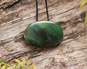 Other Jewellery Designs: NZ Greenstone Small Porowhita Pendant (BN964) Kawakawa Pounamu
