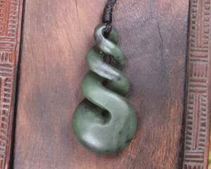Twist: NZ Greenstone Medium Twist Pendant (BN878) Rimu Pounamu