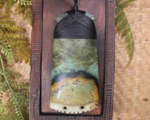 NZ Serpentine XLarge Toki Pendant (BM541)