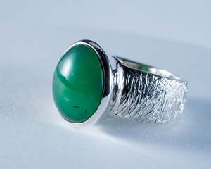 Australian Chrysoprase Sterling Silver Ring S7 (S674)