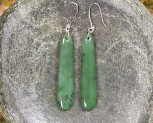 NZ Greenstone Small Roimata Earrings (BK046) Hapopo Pounamu