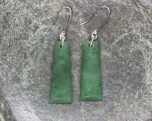 NZ Greenstone Small Toki Earrings (BK872) Hapopo Pounamu