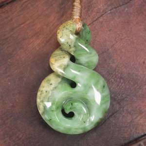Pounamu Koru Twist: NZ Greenstone Small Koru Twist Pendant (BP522) Flower Jade Pounamu