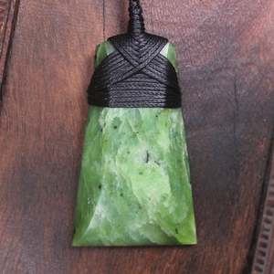 NZ Greenstone Small Toki Pendant (BP268) Hapopo Pounamu