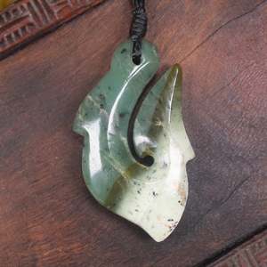 NZ Greenstone Medium Hei Matau Pendant (BP681) Hapopo Pounamu