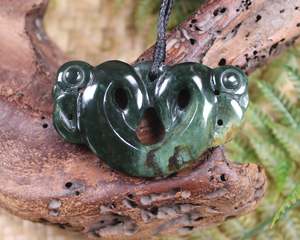 NZ Greenstone Medium Pekapeka Pendant (AW294) Flower Jade Pounamu