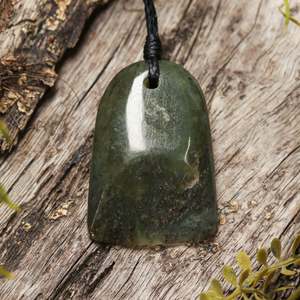 NZ Greenstone Small Freeform Toki Pendant (BN182) Hapopo Pounamu