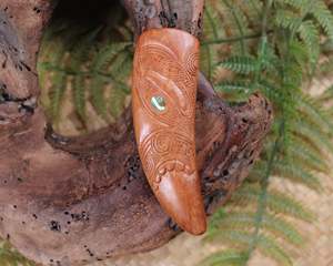 NZ Large Wood Niho Taniwha Tooth (AW083)