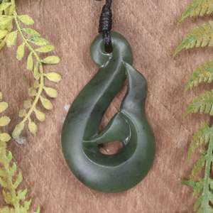 NZ Greenstone Medium Whale Tail Pendant (BN873) Hapopo Pounamu
