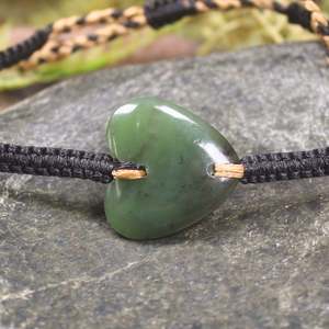NZ Greenstone Adjustable Cord Heart Bracelet (BP940) Hapopo Pounamu