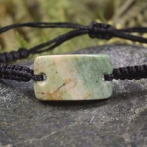 NZ Greenstone Adjustable Cord Bracelet (BP955) Flower Jade Pounamu