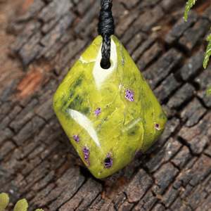 Specials: Atlantisite XSmall Freeform Pendant (BW354)