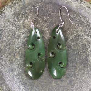 NZ Greenstone Medium Roimata with Koru Earrings (BW240) Kawakawa Pounamu