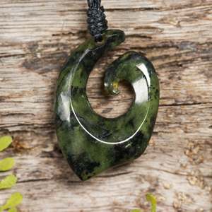 NZ Serpentine Small Hei Matau Pendant (BT451) Douglas Creek Pounamu