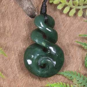 NZ Greenstone Small Koru Twist Pendant (BM973) Kawakawa Pounamu