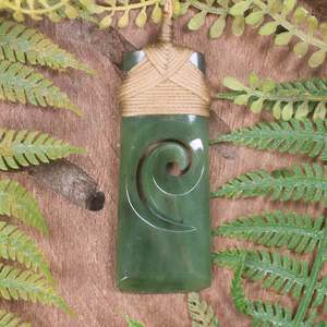 NZ Greenstone Medium Toki with Koru Pendant (BP440) Hapopo Pounamu