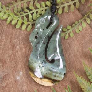 NZ Greenstone Medium Manaia Pendant (BW220) Flower Jade Pounamu