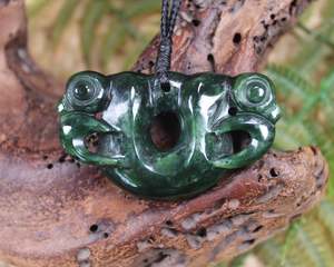 NZ Greenstone Small Pekapeka Pendant (AT468) Kawakawa Pounamu