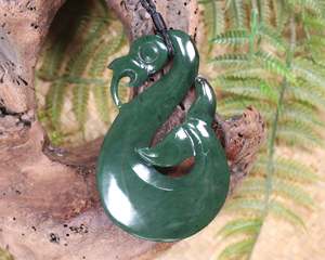 NZ Greenstone XLarge Manaia Pendant (AT276) Kawakawa Pounamu