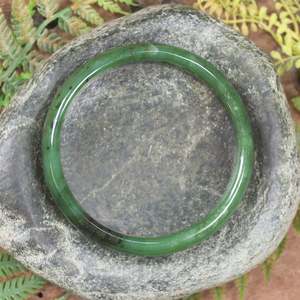 NZ Greenstone Bangle 64mm (BT583) Hapopo Pounamu