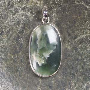 NZ Greenstone Medium Sterling Silver Pendant (BM559) Flower Jade Pounamu