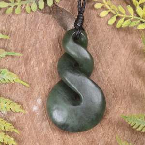 NZ Greenstone Medium Twist Pendant (BT497) Rimu Pounamu