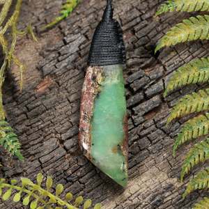 Chrysoprase Medium Toki Pendant (BW363)