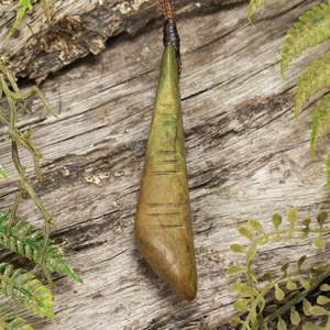 NZ Greenstone Medium Freeform Toki Pendant (BW376) Flower Jade Pounamu