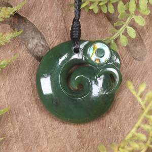 NZ Greenstone Small Koropepe Pendant (BW602) Hapopo Pounamu