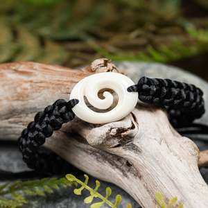 Bone Adjustable Cord Koru Bracelet (BN509)