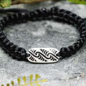 Bone Adjustable Cord Bracelet (BN512)