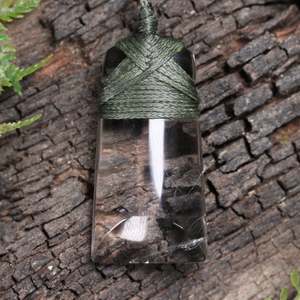 Clear Quartz Small Toki Pendant (BT774)